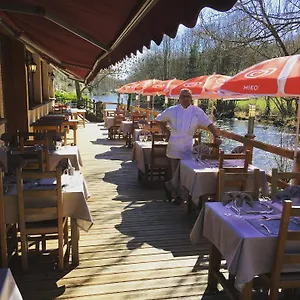 Restaurant Les Gorges De Chouvigny
