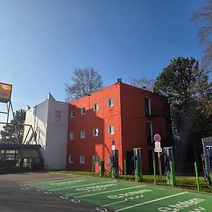 ** Hotel Premiere Classe Lyon France
